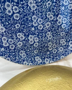 Platos decoupage para regalar flores