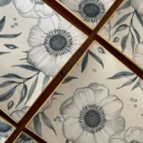 Platos decoupage para regalar León flores versátil