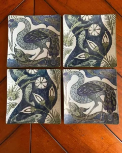 Platos decoupage León para regalar garza y peces