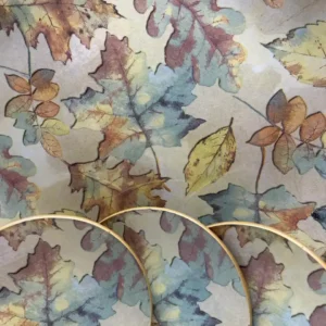 Platos decoupage León para regalar hojas de otoño multicolor