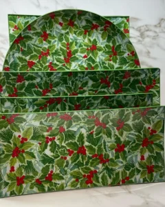 Platos decoupage para regalar acebos navideños