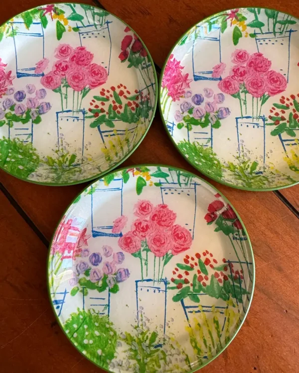 Platos decoupage León para regalar flores