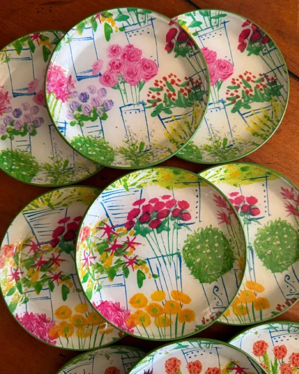 Platos decoupage León para regalar flores