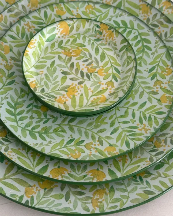 Platos decoupage León para regalar flores verdes y amarillas