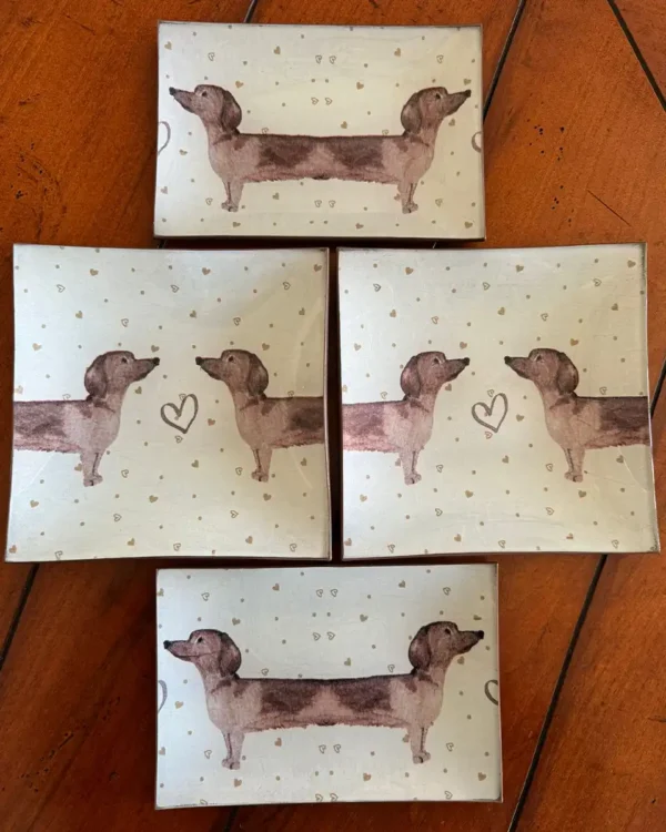 Platos decoupage León para regalar perros Teckel