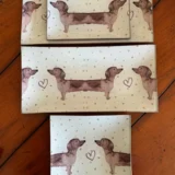 Platos decoupage León para regalar perros Teckel