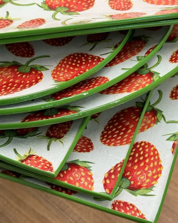 Platos decoupage León para regalar fresas