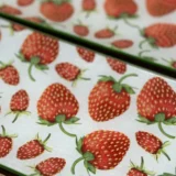 Platos decoupage para regalar fresas