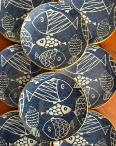 Platos decoupage para regalar peces azules
