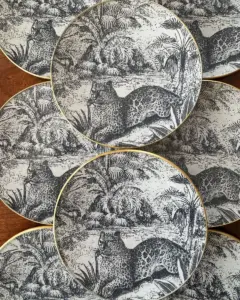 Platos decoupage para regalar León jungla