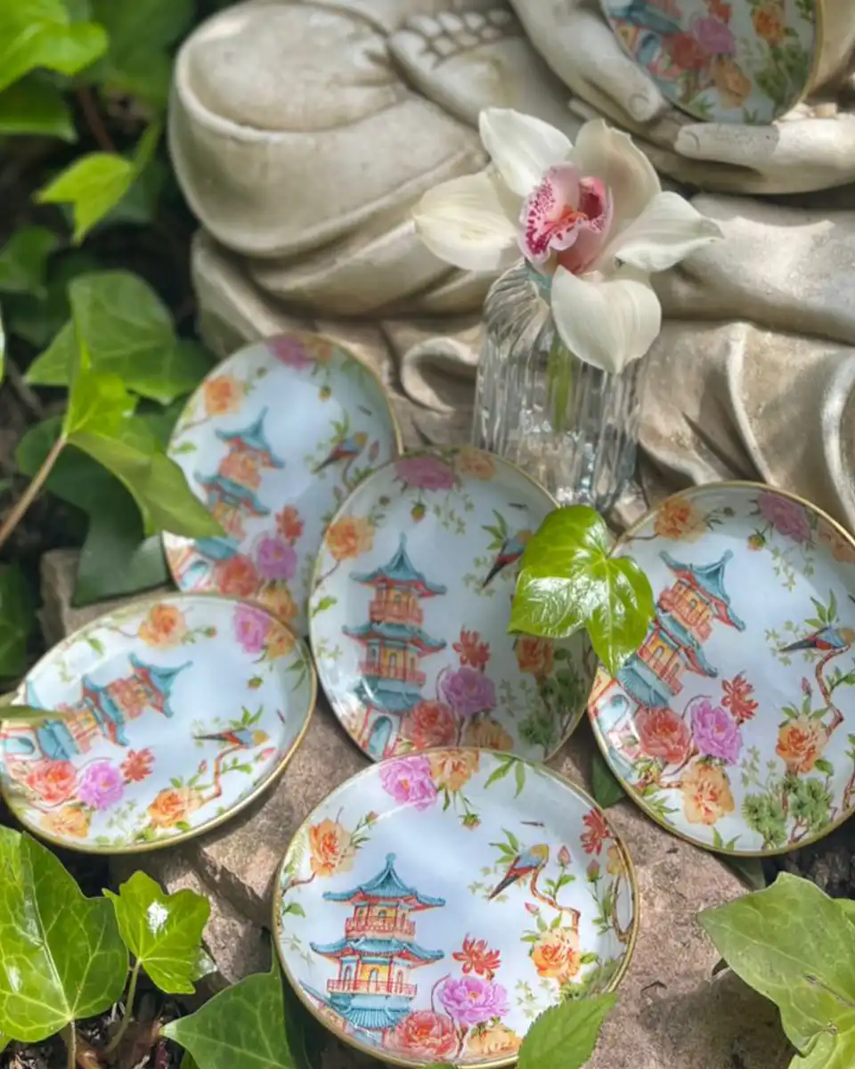 Platos decoupage para regalar Jardín de oriente Platos decoupage para regalar Jardín de oriente