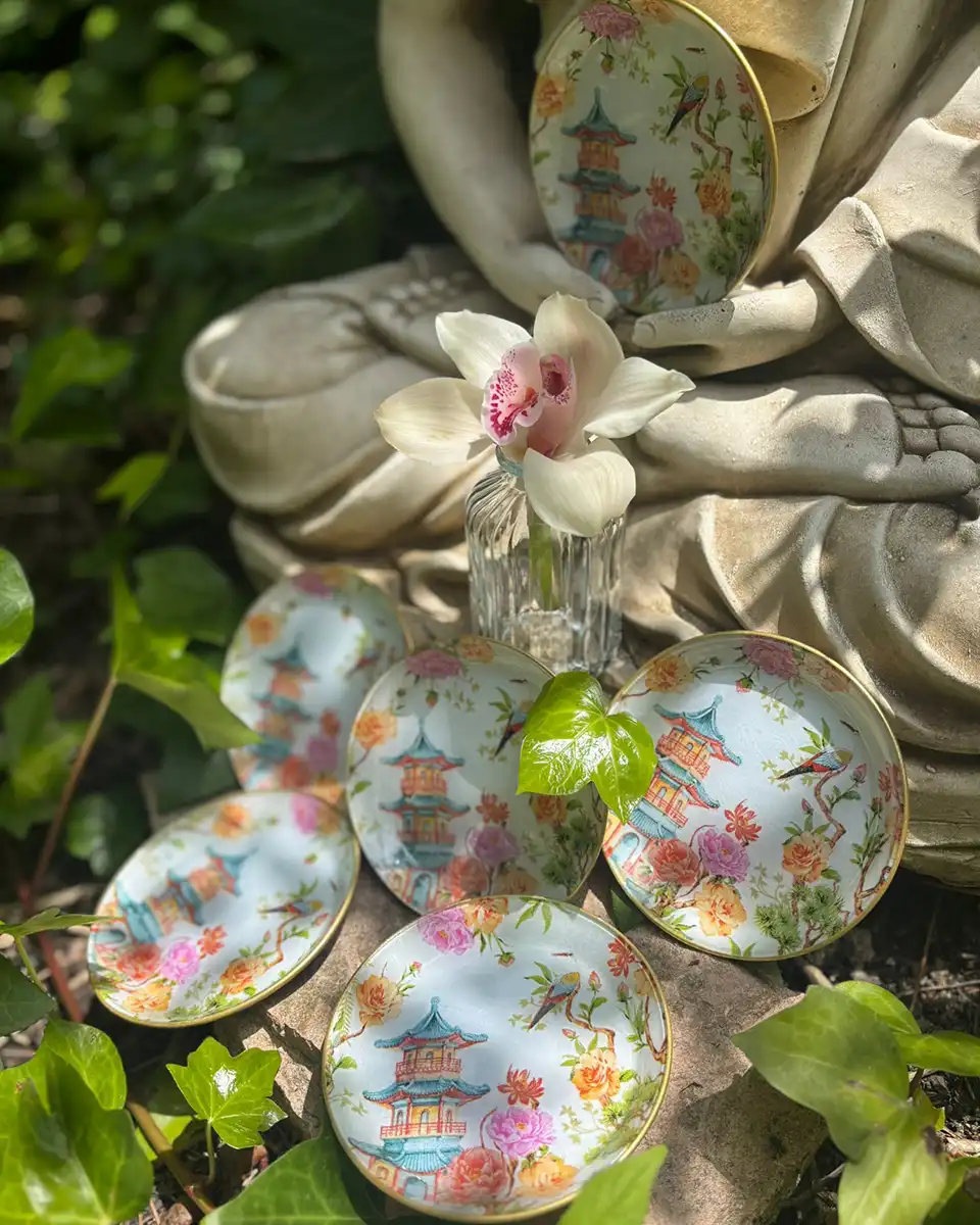 Platos decoupage para regalar León Jardín de oriente Platos decoupage para regalar León Jardín de oriente