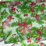 Platos decoupage León para regalar lazo y acebo