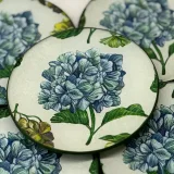 platos decoupage para regalar hortensias azules